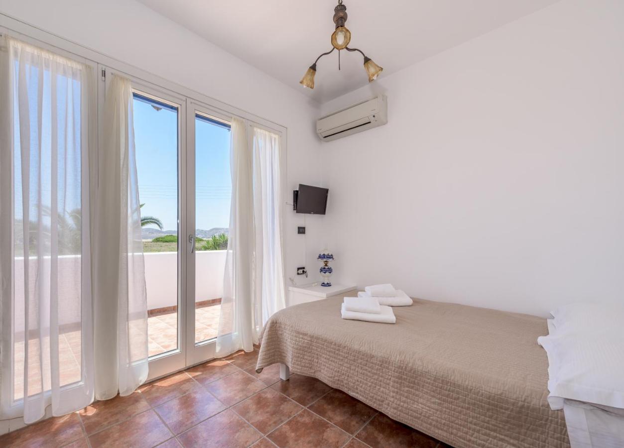 Akitos Maisonette Adamantas  Buitenkant foto