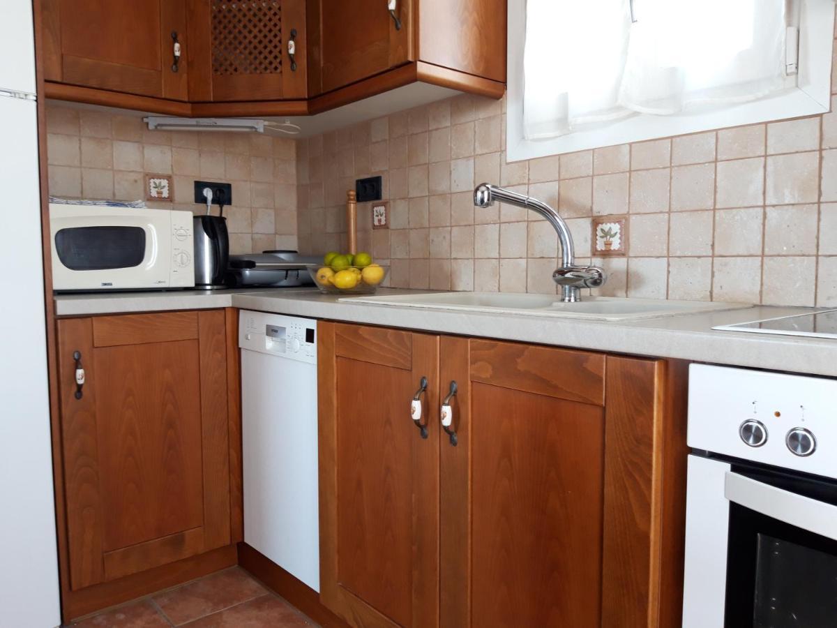 Akitos Maisonette Adamantas  Buitenkant foto